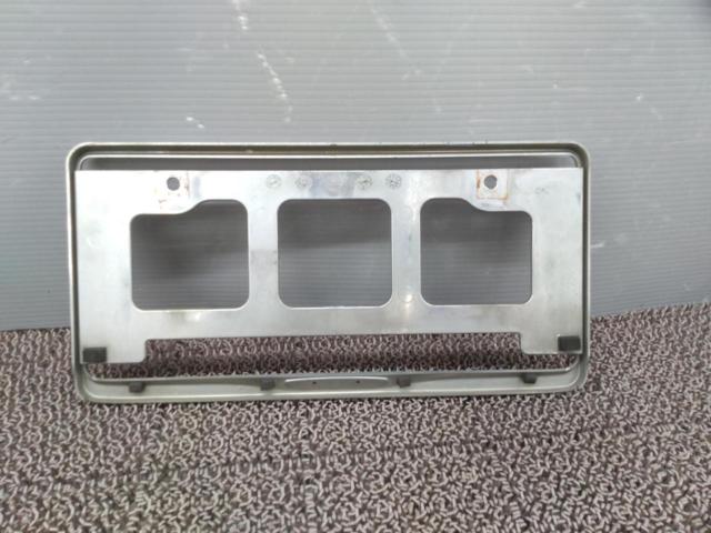 DAIHATSU
Genuine number frame