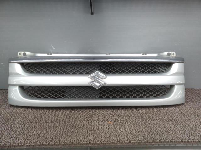 SUZUKI 純正フロントグリル