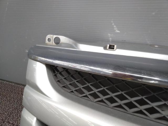 SUZUKI 純正フロントグリル