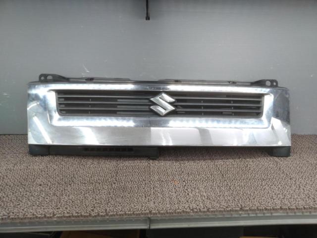 SUZUKI 純正フロントグリル