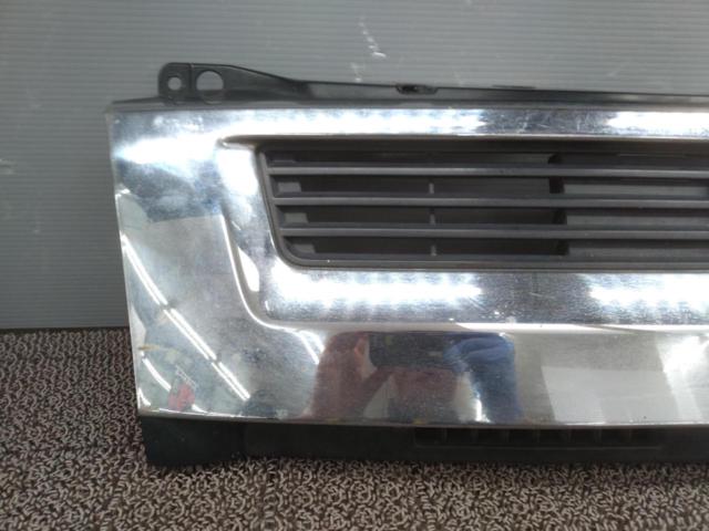 SUZUKI 純正フロントグリル