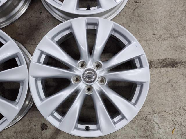 日産純正 フーガ/Y51 前期純正ホイール