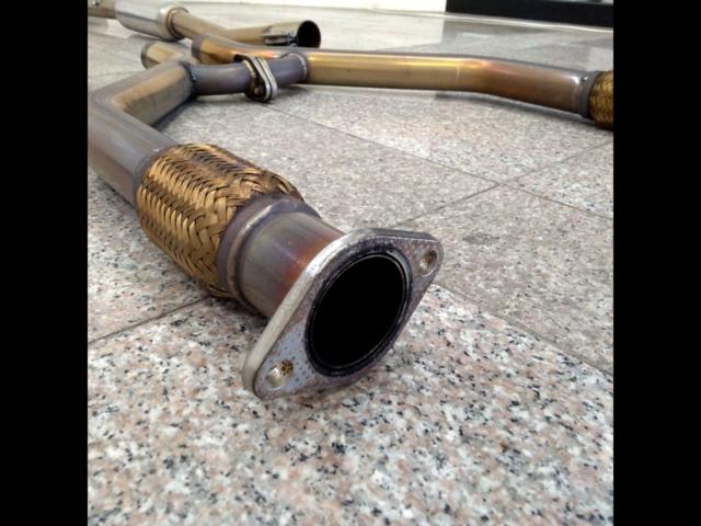 HKS Super Turbo Muffler 【スカイライン400R/V37】