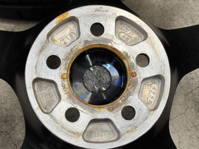 YOKOHAMA ADVAN Racing GT BEYOND + YOKOHAMA ADVAN APEX V601