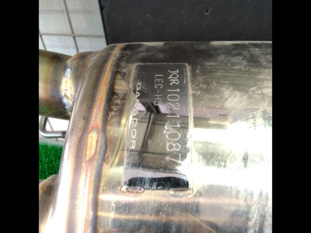 GANADOR
Right double muffler
RV5/Vezel