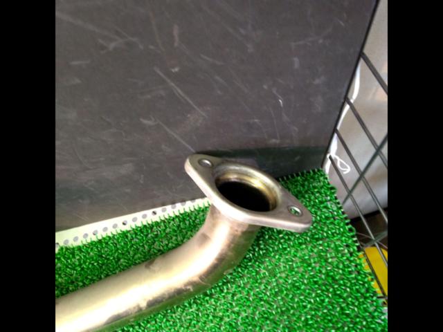 GANADOR
Right double muffler
RV5/Vezel