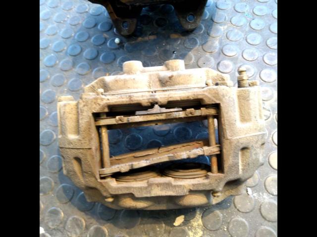 Nissan genuine
Front caliper SILVIA
S15
SR20DET]