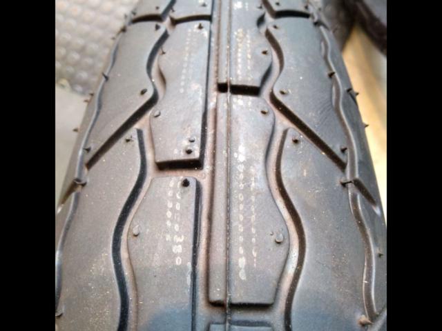 DUNLOP
GP
K 300 GP
100 / 90-19M / C
57V
Unused
Labeled