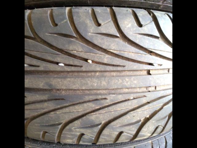 KENDA
KAISER
215 / 40-17
Single