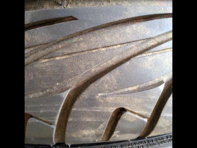 KENDA
KAISER
215 / 40-17
Single