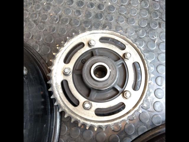 Genuine Suzuki front and rear wheel set
GSX1300R Hayabusa (GX72)