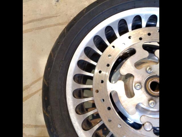 HARLEY-DAVIDSON
Genuine front wheel for FLHTCU Electra Glide Ultra Classic ('09)