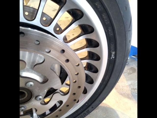 HARLEY-DAVIDSON
Genuine front wheel for FLHTCU Electra Glide Ultra Classic ('09)