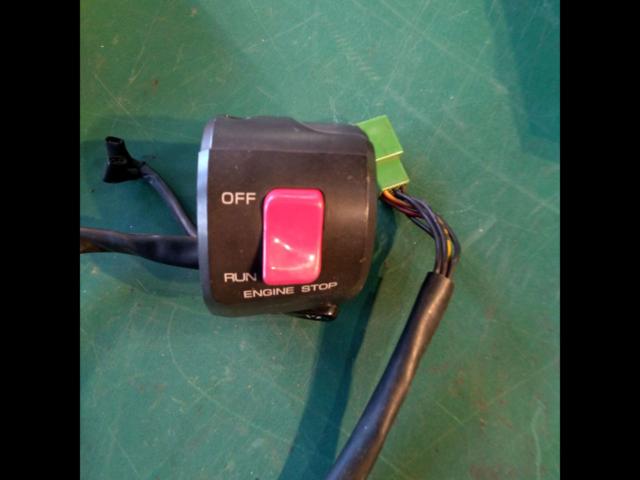 Unknown Manufacturer
Engine switch
For 22.2Φ