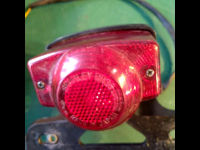 HONDA genuine
tail lamp
Use at Ape 50