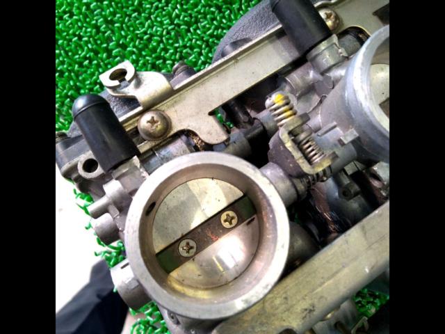 KEIHIN
35Φ carburetor
CVK
V626
CPBF
KWASAKI
GPZ750?