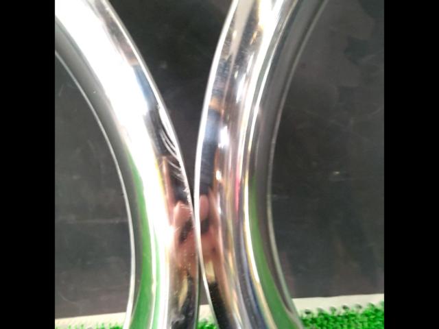 MOONEYES
Plated trim ring
15 inches
Two