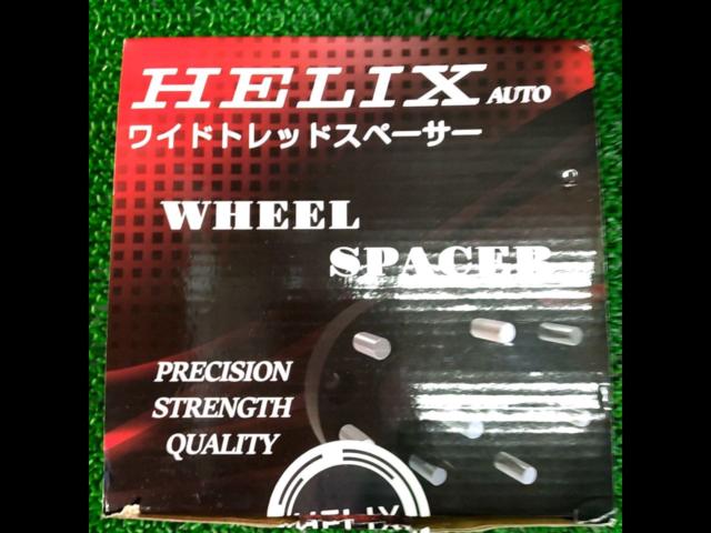 HELIX
Wide tread spacer
M12
P1.5
114.3-5H
20 mm