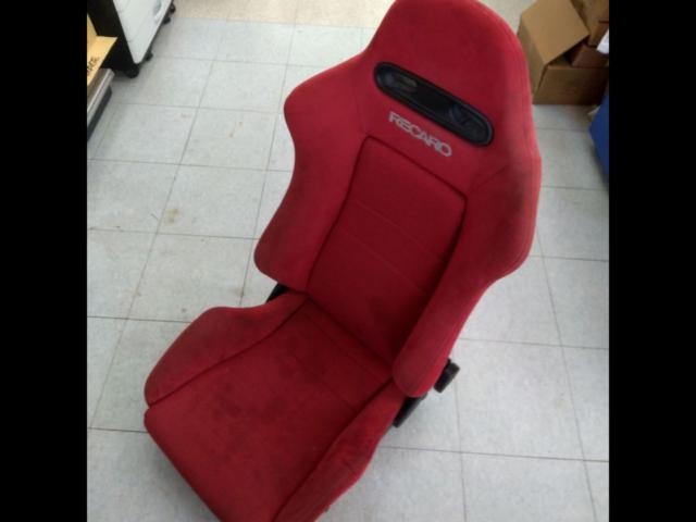 Genuine Honda RECARO seat (passenger side only) for Integra Type R/DC5