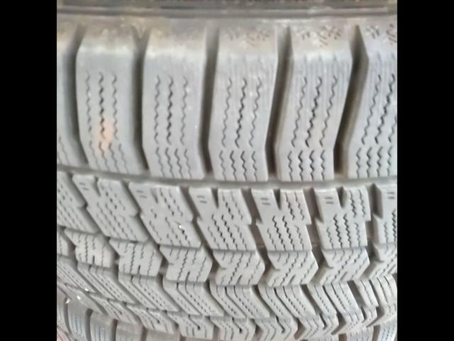 GOODYEAR
ICE
NAVI8
225 / 45R18