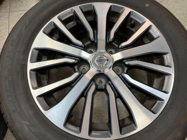 NISSAN genuine
C26 Serena
Highway Star original wheel
+
BRIDGESTONE
LUFT
RVⅡ