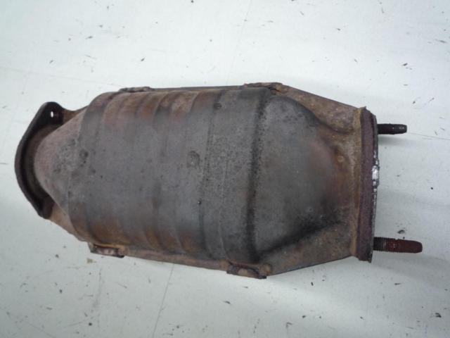 Nissan genuine catalytic converter
Sylvia
S15
AUTECH
(Autech)