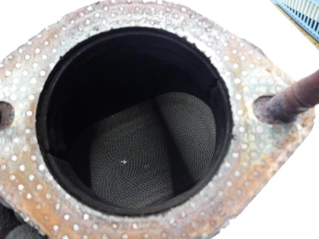 Nissan genuine catalytic converter
Sylvia
S15
AUTECH
(Autech)