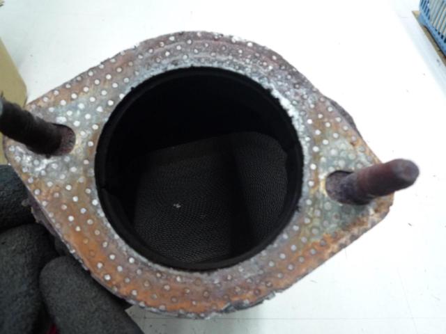 Nissan genuine catalytic converter
Sylvia
S15
AUTECH
(Autech)