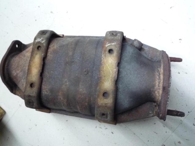 Nissan genuine catalytic converter
Sylvia
S15
AUTECH
(Autech)