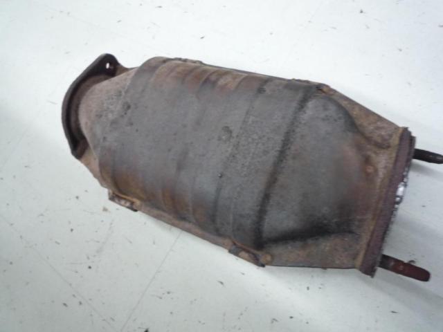 Nissan genuine catalytic converter
Sylvia
S15
AUTECH
(Autech)
