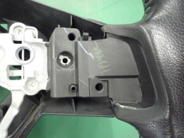 【スバル純正】GP7 インプレッサXV純正ステアリング