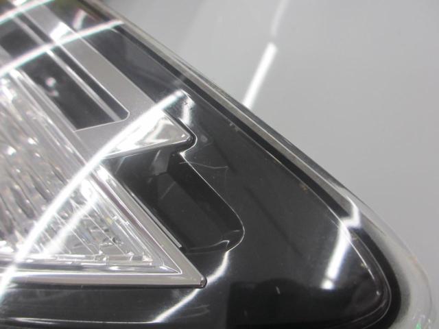 Genuine Mazda parts
Genuine tail lamp
(Tail lens)
Atenza
GH system