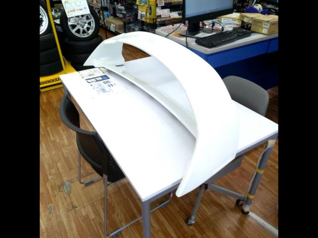 メーカー不明 リアウイング+トランクスポイラー