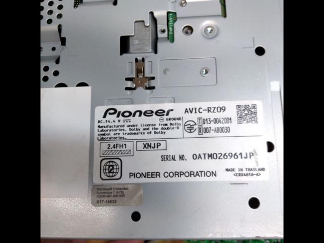 【carrozzeria】carrozzeria AVIC-RZ09 フルセグ4×4/CD/DVD/Bluetooth(オーディオ)  2014年モデル