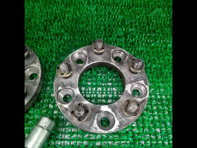 Wakeari
KICS
15mm wide tread spacer
M12XP1.25
114.3-5H
2 pieces set