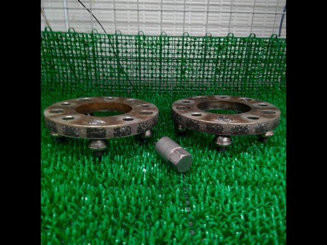 Wakeari
KICS
15mm wide tread spacer
M12XP1.25
114.3-5H
2 pieces set