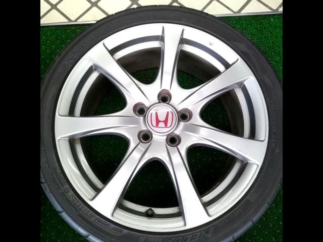 Honda genuine
Honda original (HONDA)
FD2 Civic
TypeR original wheel
