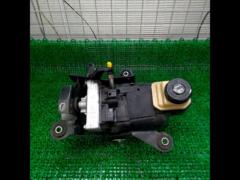 Wakeari
Genuine Nissan E52/Elgrand
Previous period
Genuine
Power steering pump