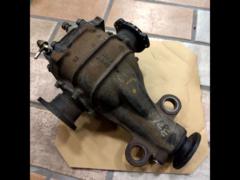 Silvia (S14)
Nissan genuine
R200
Differential gear
4.1/6 holes/with ABS