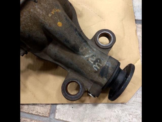 Silvia (S14)
Nissan genuine
R200
Differential gear
4.1/6 holes/with ABS