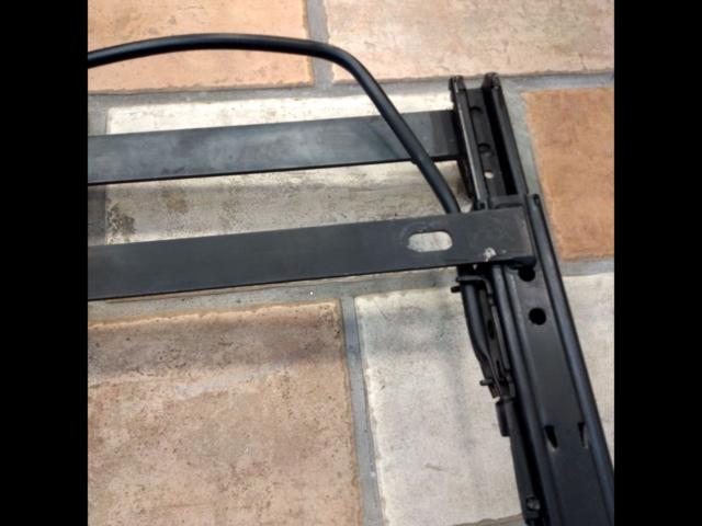 BRIDE
HA22S
Seat rail
[Suzuki
Alto/HA22S