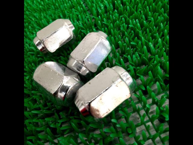 Unknown Manufacturer
Tapered seat nut
4 pieces set
21HEX/M12-P1.5