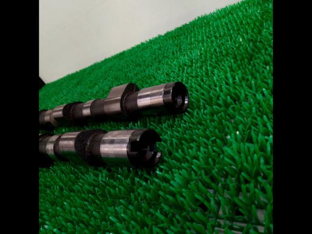 Wakeari
Silvia (S13) / 180SX
Nissan genuine
SR20DET
Camshaft
IN &amp; EX set