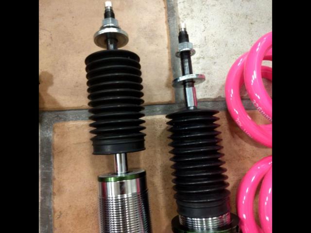 326POWER
Chak Riki damper
Fully custom adjustable suspension
20 Series Alphard / Velfire