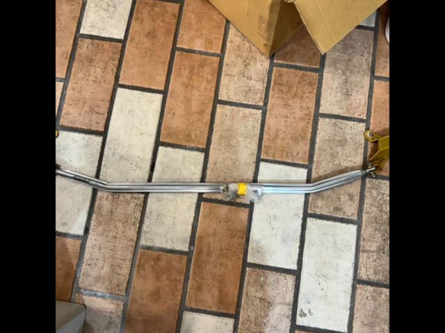 Civic/Type R (FD2) J'S
RACING (J's Racing) Front Strut Bar