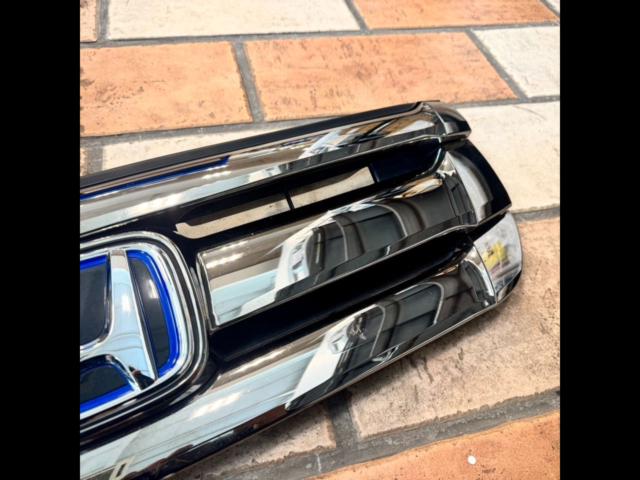 N-BOX (JF1/JF2)
Honda genuine
Front grille