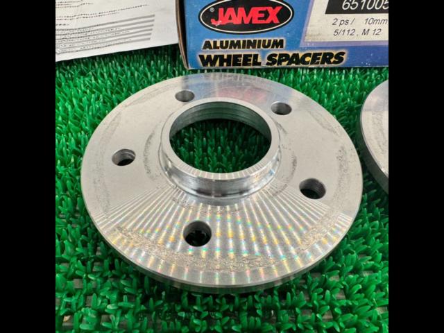 [PCD
112/5HJAMEX
10 mm
Wheel Spacer
Set of 2 (compatible with M12)