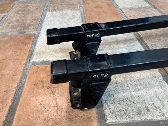 X-Trail (T32) TERZO
Base carrier set
110cm bar + mounting holder set
DR21