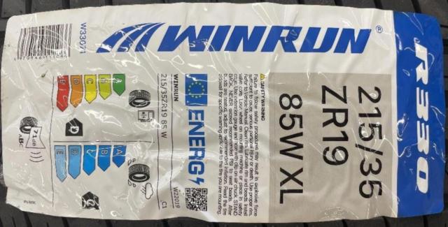 WINRUN R330 215/35ZR19 2025年製 1本のみ