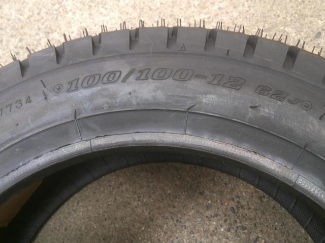 DUNLOP
SNOW
D501A
(Z04383)